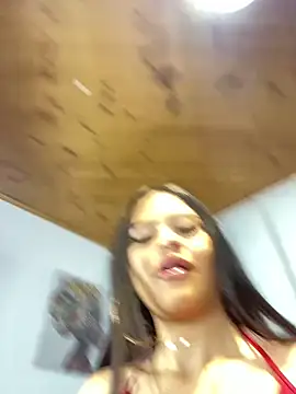 Cloe pink1 online show from April 2026 01:33:02 PM