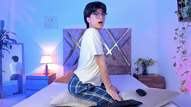 Kai blaz online show from March 2026 12:27:01 AM