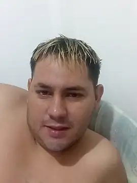 Tupapaciito online show from March 2026 04:49:02 AM