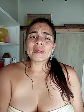 BettyBoo w online show from April 2026 01:29:02 PM