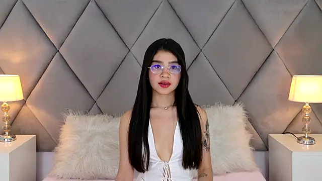 OliviaDiaz online show from June 2026 08:04:01 PM