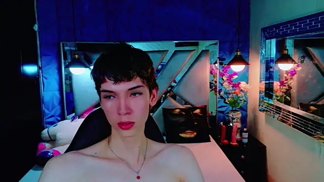Stefany PiInk online show from May 2026 12:09:02 PM