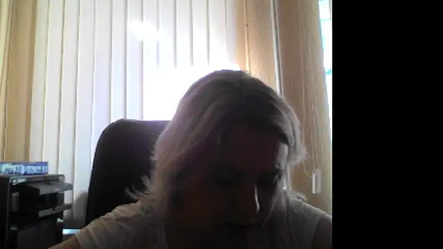 Snapshot of KaterinaVoroncova chatting on March 2026 11:16:01 AM KaterinaVoroncova online show from March 2026 11:16:01 AM