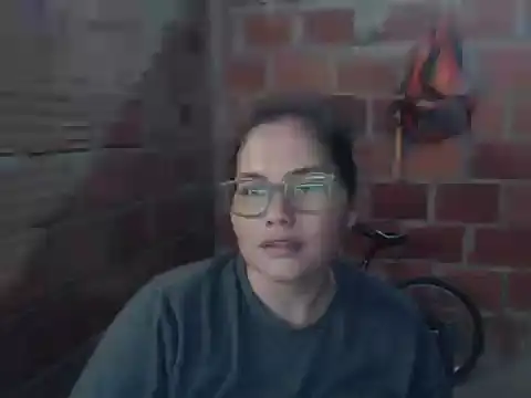 ANNYLATIMIDA online show from March 2026 07:33:01 PM