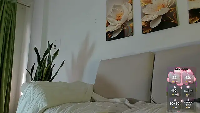 Viioletcollins online show from March 2026 01:39:01 PM