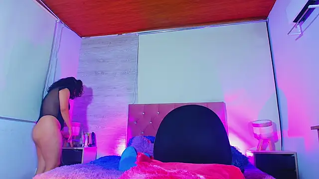 Sary LittleSmiles online show from April 2026 03:57:02 AM