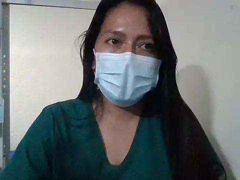 Snapshot of Dr_Edna_naughty chatting on April 2026 10:58:01 PM Dr Edna naughty online show from April 2026 10:58:01 PM