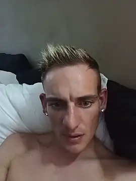Yunglad online show from May 2026 08:49:02 PM