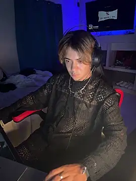 AngelLatinBoy online show from March 2026 04:07:02 AM