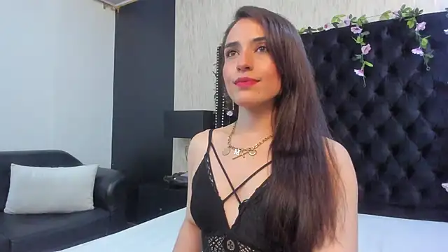 MeganNightt online show from May 2026 07:33:02 PM