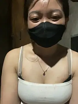 Bling-pusy online show from April 2026 12:30:01 PM