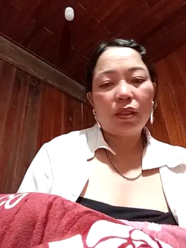 Yellow-pink online show from March 2026 02:12:02 PM