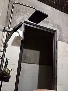 Yellow-pink online show from April 2026 01:52:02 PM