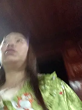 Yellow-pink online show from April 2026 11:58:01 AM