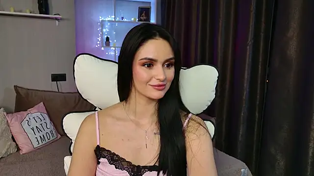 Snapshot of MilaaSweety chatting on May 2026 08:16:01 PM MilaaSweety online show from May 2026 08:16:01 PM