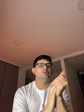 TroyeSavage online show from June 2026 10:17:01 AM