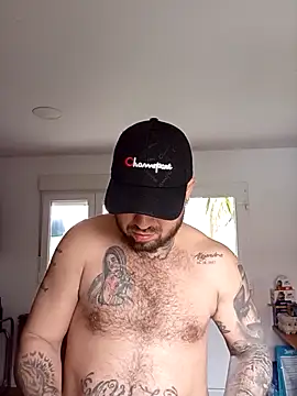 Snapshot of Davidhincap chatting on March 2026 08:51:01 AM Davidhincap online show from March 2026 08:51:01 AM