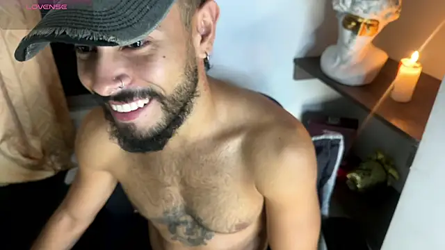 Mateobaer  online show from April 2026 09:45:01 AM