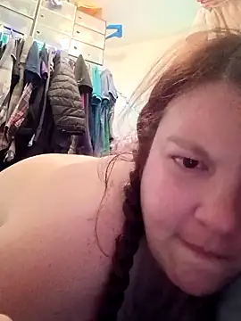 Sluttynoel online show from April 2026 09:08:01 PM