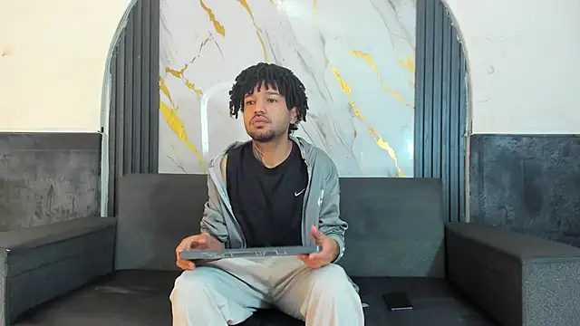 Angelo Blessed online show from May 2026 06:39:01 PM