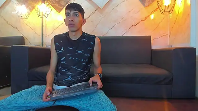 Angelo Blessed online show from June 2026 07:04:02 PM