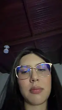 Cloebennet013 online show from May 2026 02:49:02 AM