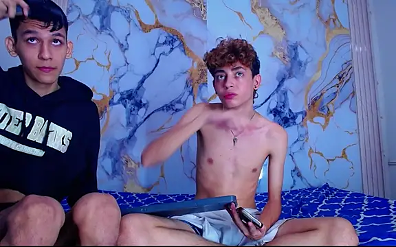 Desire Boys1 online show from April 2026 05:18:01 PM