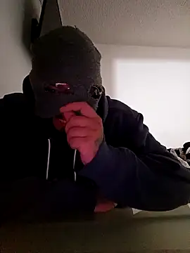 Snapshot of robk911 chatting on March 2026 12:25:02 AM robk911 online show from March 2026 12:25:02 AM