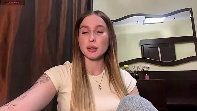 Snapshot of FrancieSteinbaugh chatting on March 2026 02:23:02 PM FrancieSteinbaugh online show from March 2026 02:23:02 PM