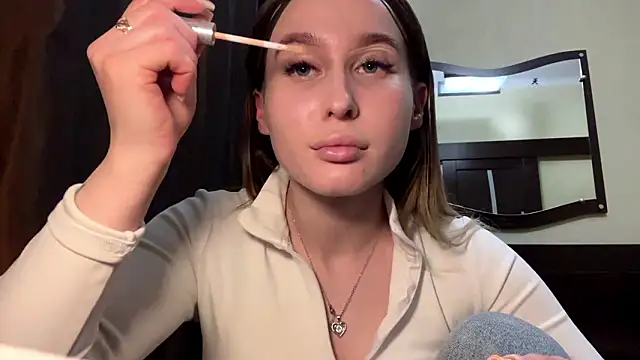 Snapshot of FrancieSteinbaugh chatting on March 2026 02:23:02 PM FrancieSteinbaugh online show from March 2026 02:23:02 PM