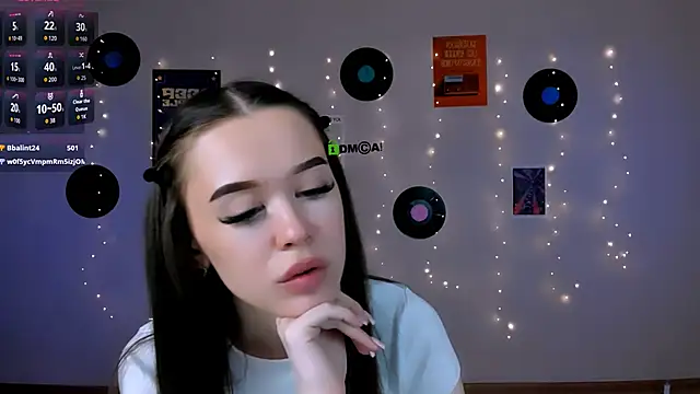 Snapshot of nila_eclipse chatting on March 2026 11:54:02 AM nila eclipse online show from March 2026 11:54:02 AM