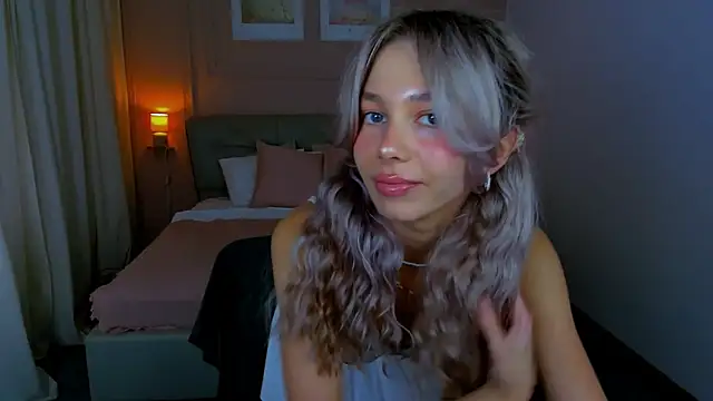 LuluAlis online show from July 2026 05:54:01 PM