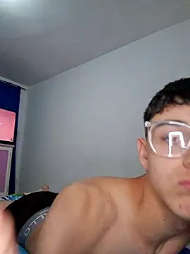 AxelKiran online show from April 2026 01:27:01 AM