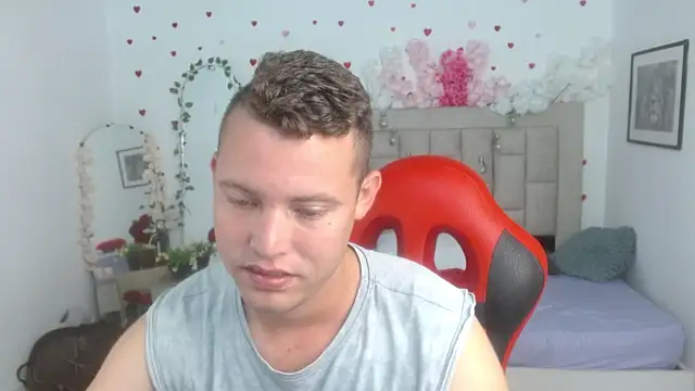 Snapshot of sven_fox723 chatting on May 2026 01:41:01 PM sven fox723 online show from May 2026 01:41:01 PM