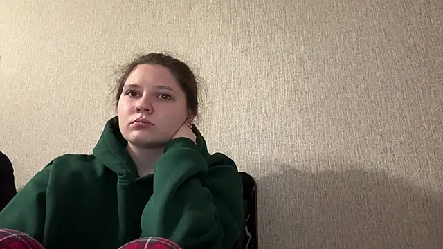 Emmiebutwihu online show from April 2026 09:25:02 AM