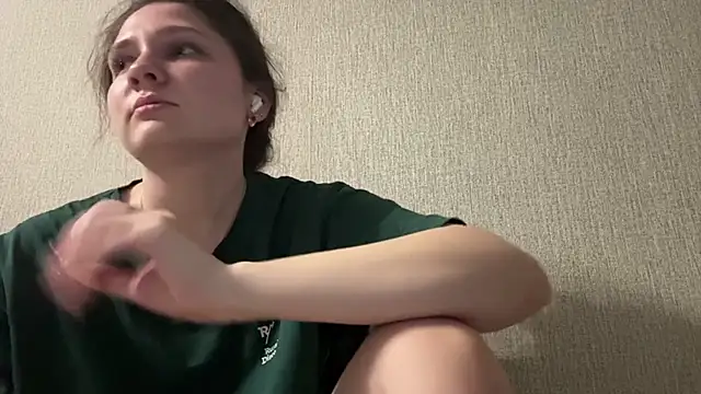 Emmiebutwihu online show from April 2026 08:09:02 AM