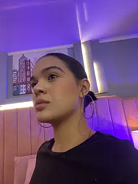 Bella-Ferrer online show from March 2026 06:11:02 PM