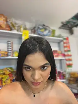 Bella-Ferrer online show from May 2026 06:16:02 PM