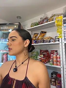 Bella-Ferrer online show from June 2026 06:23:01 PM