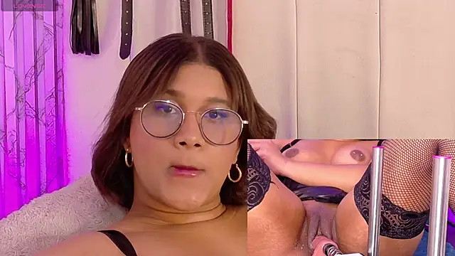 LorenaDuval online show from June 2026 12:32:02 AM