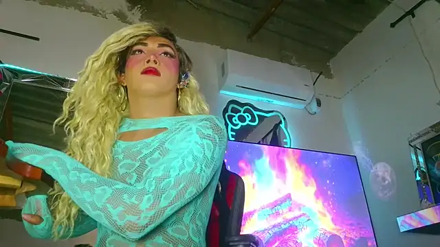 candy aass online show from June 2026 09:13:02 PM