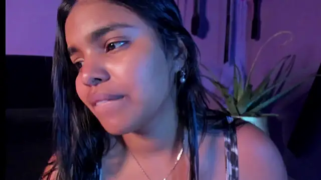 ZoeyMonroe  online show from March 2026 04:18:01 AM