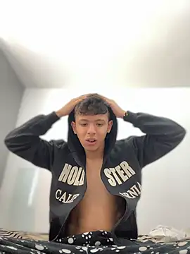 Daniel Roy online show from March 2026 06:57:01 PM