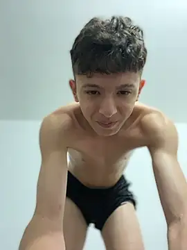 Daniel Roy online show from March 2026 06:39:01 AM