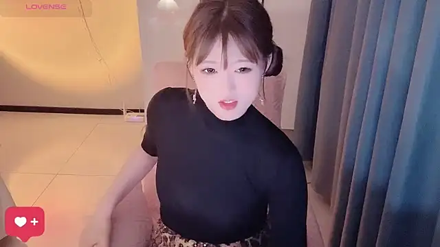 winnie-ww online show from May 2026 11:50:01 AM