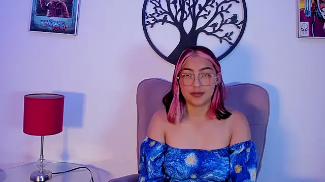 PinkyyPieee  online show from March 2026 12:54:01 PM