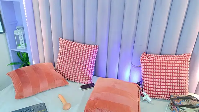 Meganlove   online show from June 2026 02:51:02 AM