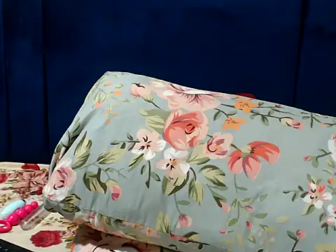 BustyChocx online show from April 2026 08:12:02 PM