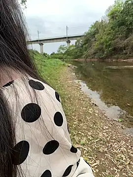 luoli-b online show from March 2026 07:45:01 AM