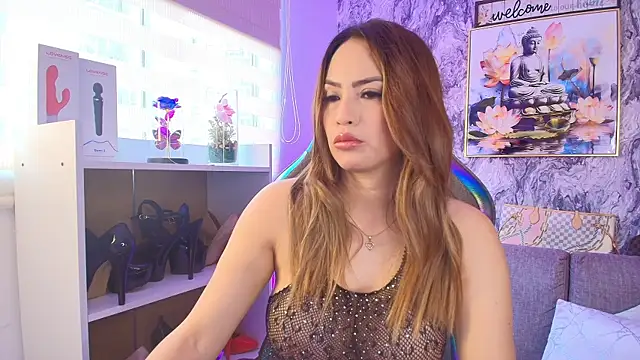 Snapshot of Katalina_Alvarezz chatting on April 2026 05:17:02 PM Katalina Alvarezz online show from April 2026 05:17:02 PM
